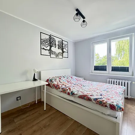 Apartment Redlowska Przystan - Plaza, Las, Miasto, Fiesta