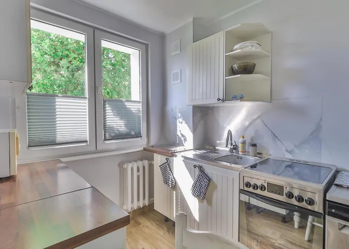 Apartment Redlowska Przystan - Plaza, Las, Miasto, Fiesta
