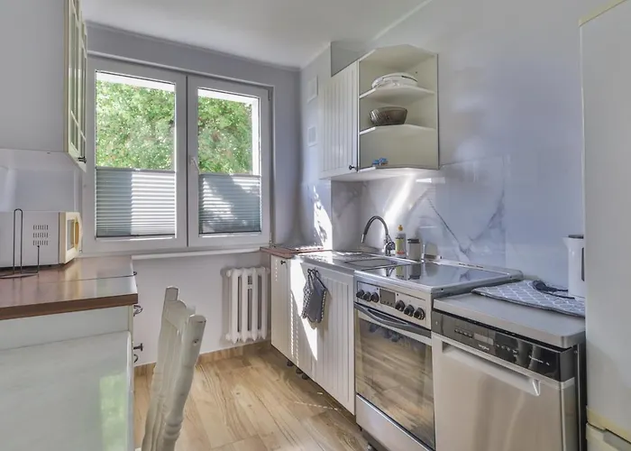 Redlowska Przystan - Plaza, Las, Miasto, Fiesta Apartment Gdynia